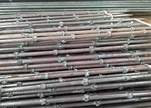 怀宁隧道钢花管